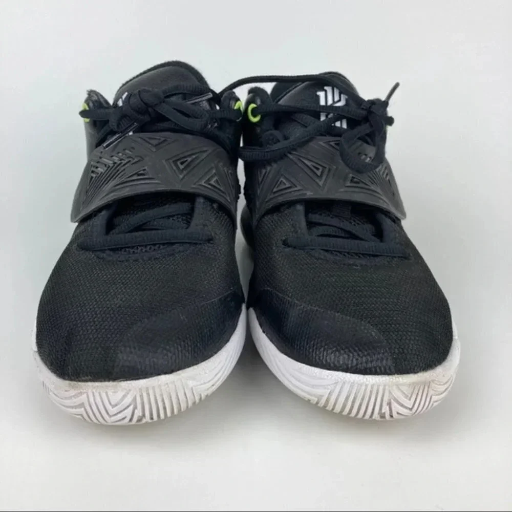 Nike Kyrie Flytrap 3 Sneakers 6Y Youth Basketball Shoes Black BQ5620-001